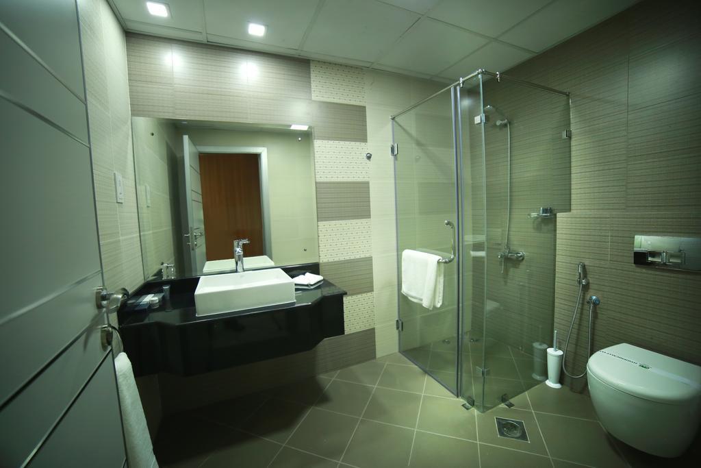 Seef Avenue Suites Манама Экстерьер фото
