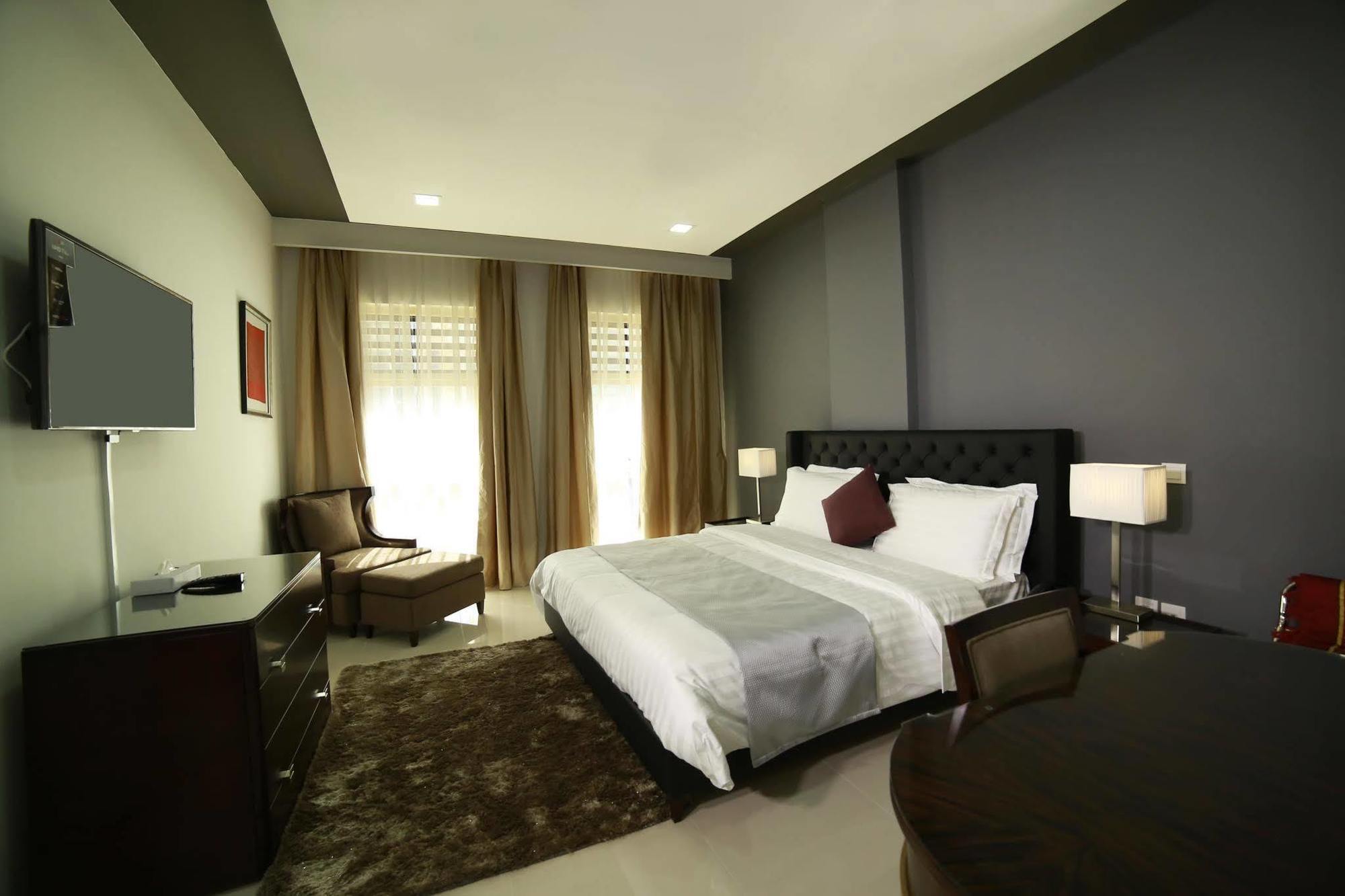 Seef Avenue Suites Манама Экстерьер фото